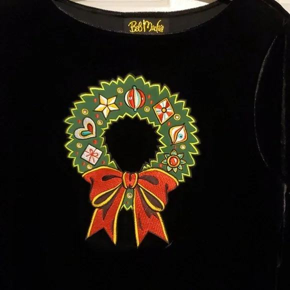 Bob Mackie Christmas Holiday Top - Picture 6 of 10